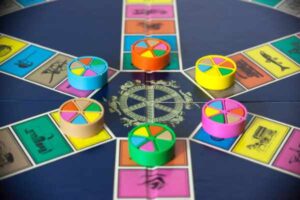 Trivial Pursuit Board with triangle pieces